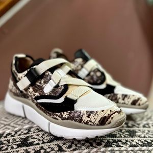 CHLOÉ Sonnie Lizard Embossed Leather Buckle Fashion Women Sneakers